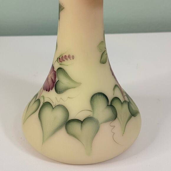 Fenton Burmese Glass 1998 Messenger Exclusive Hummingbird Jack In Pulpit Vase - Picture 2 of 15